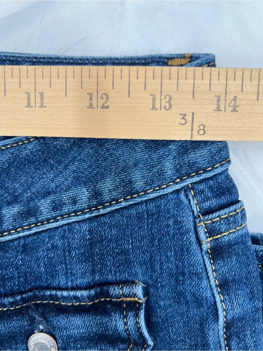 162 GAP Slim Fit Dark Blue low-rise Jeans